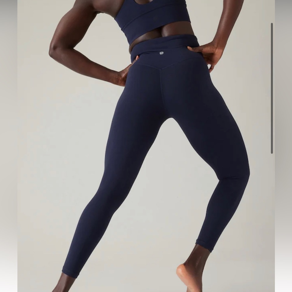 Athleta ultra high rise elation 7/8 tight. Navy Med.